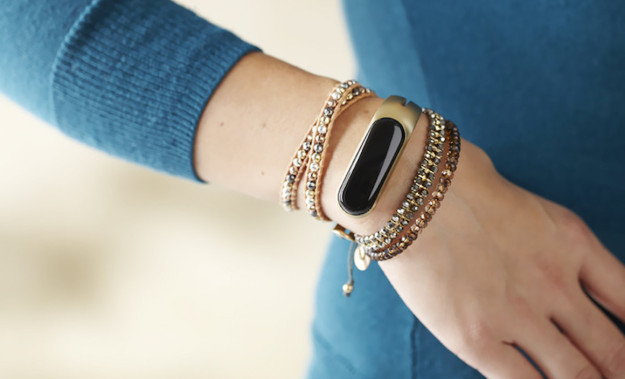 Mira is the affordable, fitness tracking bracelet that actually looks like a bracelet