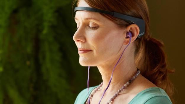 Stress tracking tech: Heart rate monitoring and guided breathing devices